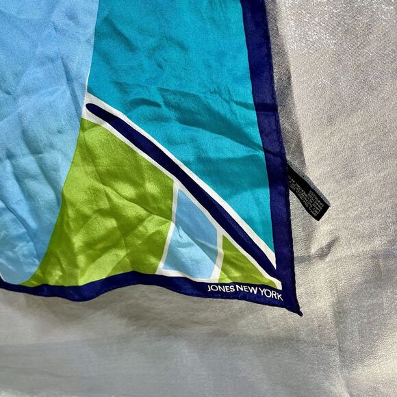 Vintage Silk JONES OF NEW YORK  Scarf - Head or Neck BEAUTIFUL! - Picture 4 of 10